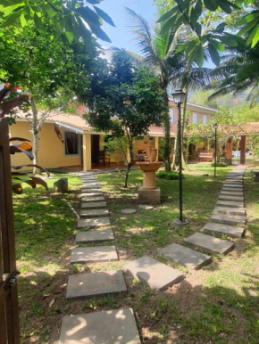 Suítes Quintal de Lázaro 5